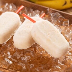 Fresca paleta de yogurt y Nestum Fresca paleta de yogurt y Nestum