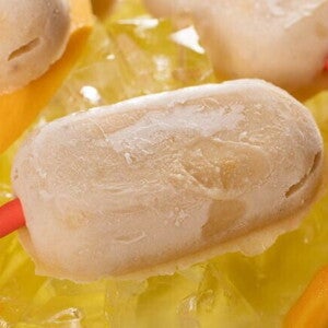 paleta guineo y mango paleta guineo y mango