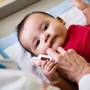 revisiones_medicas_del_bebe_que_preguntas_hacer_nestle_mom_me