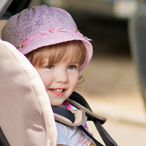 Consejos de seguridad para viajar con bebés en coche