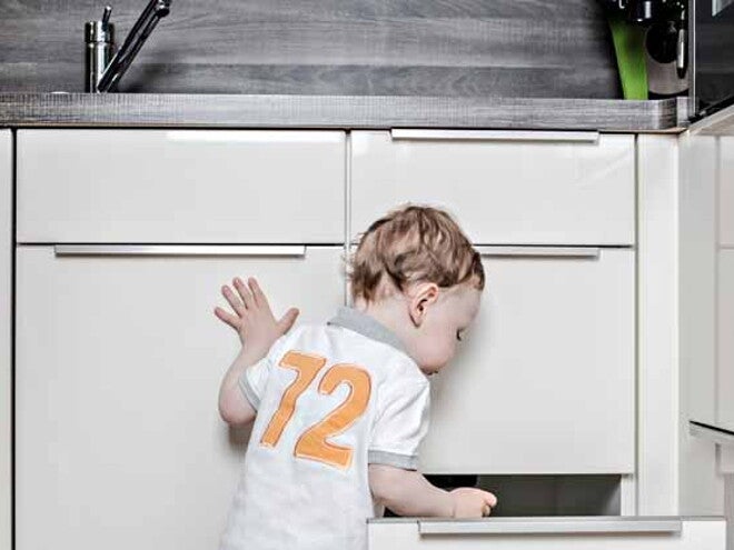 Para evitar accidentes en la cocina… Para evitar accidentes en la cocina…