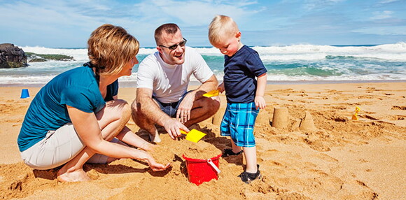 Juegos para disfrutar con tus hijos en la playa. Juegos para disfrutar con tus hijos en la playa.