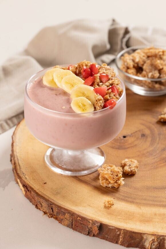 Smoothie Bowl de Fresas y Guineo